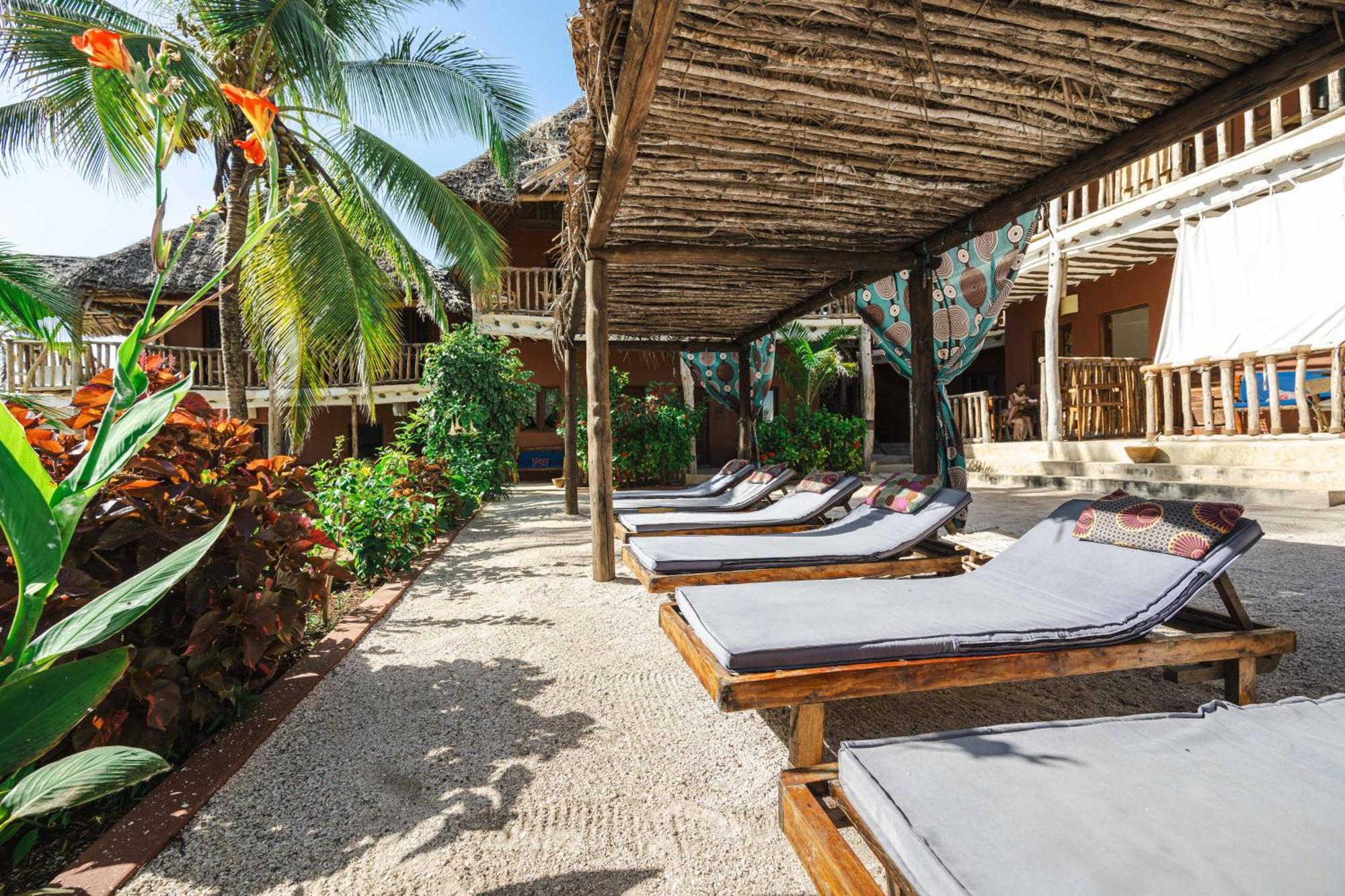 Shanuo Beach Bungalows Michamvi Kae Экстерьер фото
